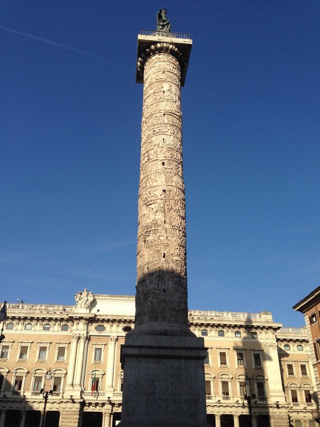Piazza colonna - Colonna di Marco Aurelio